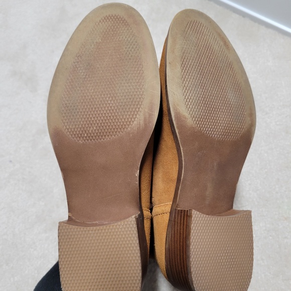 PRE-OWNED STEVE MADDEN SHARINI CUT-OUT BOOTIES - Picture 6 of 7